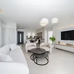 Agrilia Luxury Trapezaki טרפזאקי