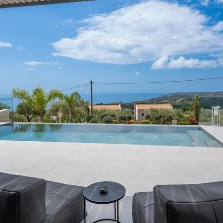 וילה Agrilia Luxury Trapezaki טרפזאקי